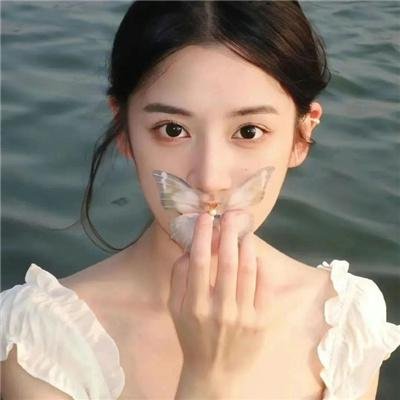 他来自美国
